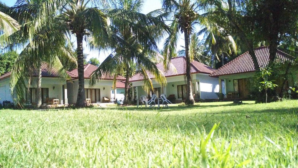Pondok Siola Labuhan Pandan Eksteriør bilde